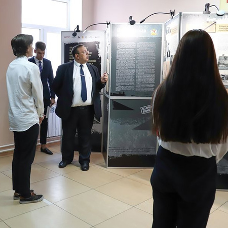 В Воронеже открылась выставка «Без срока давности»